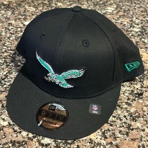 New Era Black Snapback Cap